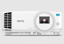 具有 SmartEco 模式和 2,000 ANSI 流明亮度的 BenQ LW500 WXGA 投影机到货