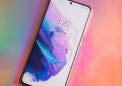 Android 13 现在可用于三星 Galaxy S21 FE