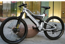 配备 1,000 W 电机和 ABS 的 Nireeka Revenant 电动自行车正在 Indiegogo 上众筹