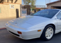 仅 167 英里的 1988 Lotus Esprit 待售