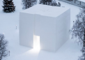 Polestar 在北极圈用雪建造了一个陈列室
