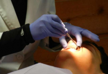 口腔卫生的好处可以促使日本大学生进行牙科检查