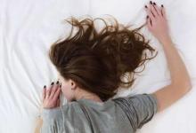 青少年时期的良好睡眠质量不足可能会增加随后的MS风险