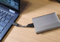 经过测试的最快 SSD 外壳：ZikeDrive 通过 USB 4 提供 3,700 MBps