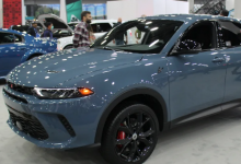 道奇大黄蜂 GT 在燃油经济性方面落后于 Jeep Compass 是有原因的