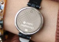 Garmin Lily 隐藏式显示屏智能手表推出两个新版本