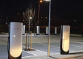 特斯拉高耸的 V4 增压器在荷兰亮相