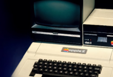 Apple 如何将一切归功于其 1977 年的 Apple II 电脑