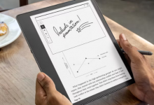 Kindle Scribe 更新带来了更好的导航 书籍的两栏布局以及更改 PDF 对比度的能力