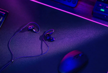 Razer 为游戏玩家推出符合人体工程学的 Moray 入耳式监听耳机