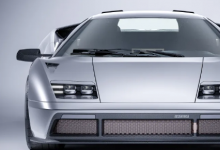 Eccentrica Cars 推出兰博基尼 Diablo Restomod