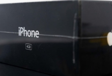 未开封的原装 iPhone 拍卖以 158,000 美元的价格打破纪录