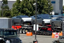 九辆 Cyber​​truck 已交付弗里蒙特  Cyber​​truck 看起来如期进行