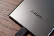 三星Galaxy S24 S24+ 和 S24 Ultra 电池经过认证 图像表面