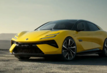 新款 2024 Lotus Emeya 电动轿车亮相 功率 905bhp