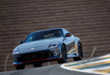 2024 款 Nissan Z 继续竞速 售价 43,305 美元