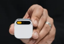 Humane AI Pin 现已正式发布 真的很酷