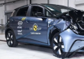 比亚迪两辆新电动汽车在碰撞测试中发生碰撞