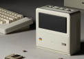 这款 Macintosh 克隆复古迷你电脑现已可供预订