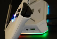 Jsaux 12 合 1 RGB 扩展坞评测：廉价的构造掩盖了漂亮的外观