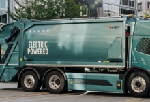 沃尔沃卡车推出首款电动 FM 低入口卡车