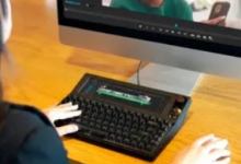 Vision Board 将触摸屏 LCD 显示屏与机械键盘和音量旋钮结合在一起