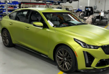 2024 款凯迪拉克 CT5-V Blackwing 20 周年纪念版采用手工打造