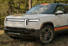 Rivian 将向派克峰发送新款 R1T 皮卡