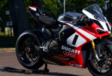 2025 款杜卡迪 Panigale V2 Superquadro 最终版标志着又一个终结