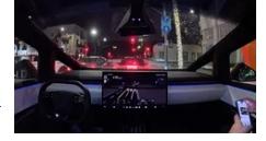 第一款CybertruckFSD评测车道切换和全屏可视化